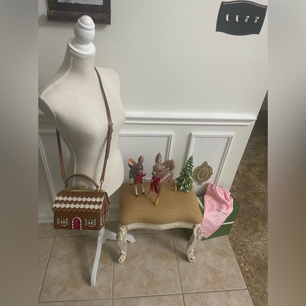 Kate Spade Gingerbread House Crossbody  Novelty - Picture 12 of 16